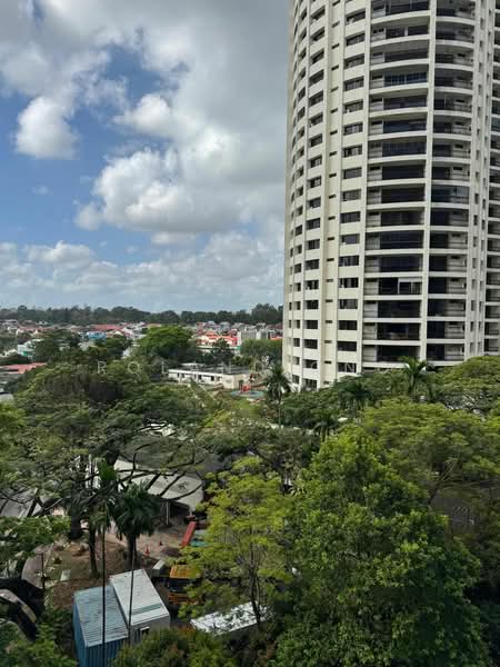 For Rent - Thomson Three