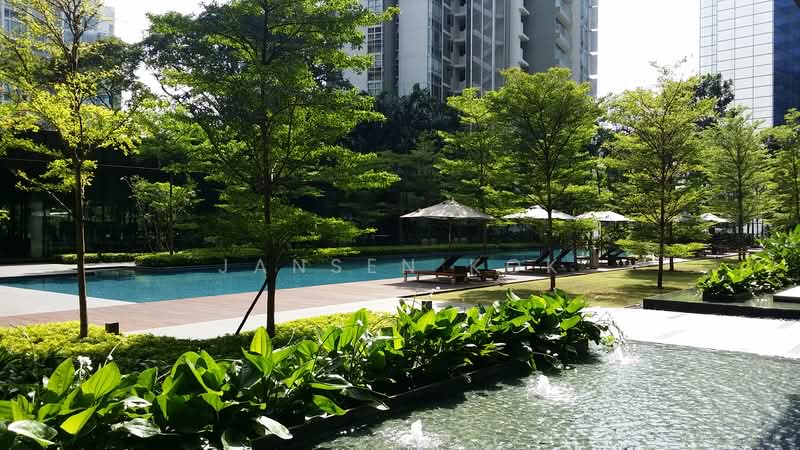 Hilltops, 99 Cairnhill Circle, 2 Bedrooms, 807 sqft, Condominium For Rent, by Jansen Kok, 20155378 - Pool - PropertyGuru.com.sg
