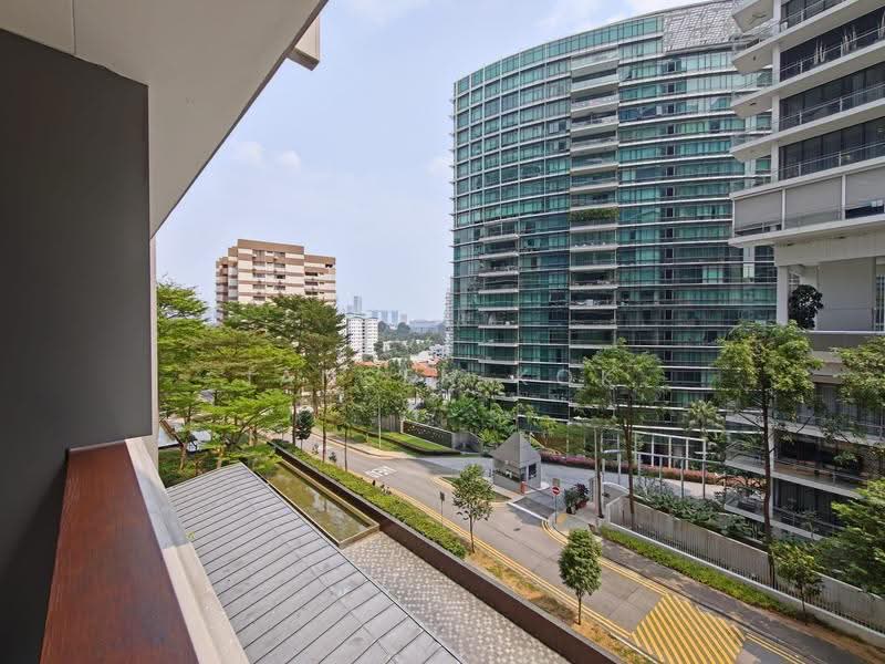 Hilltops, 99 Cairnhill Circle, Orchard / River Valley, 2 Bedrooms, 807 sqft, Condominium For Rent, by Jansen Kok, 20155378 - Balcony - PropertyGuru.com.sg