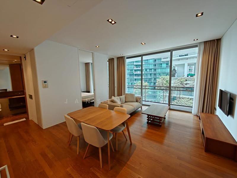 Hilltops, 99 Cairnhill Circle, Orchard / River Valley, 2 Bedrooms, 807 sqft, Condominium For Rent, by Jansen Kok, 20155378 - Living Room - PropertyGuru.com.sg