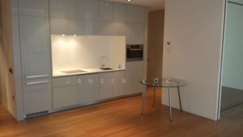 Hilltops, 99 Cairnhill Circle, 2 Bedrooms, 807 sqft, Condominium For Rent, by Jansen Kok, 20155378 - Open Kitchen concept - PropertyGuru.com.sg