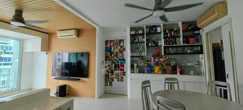 The Esparis, 7 Pasir Ris Drive 4, Pasir Ris / Tampines, 3 Bedrooms, 1,292 sqft, Condominium For Rent, by Yvonne Chloe Long 龍飛妍, 20168453 - PropertyGuru.com.sg