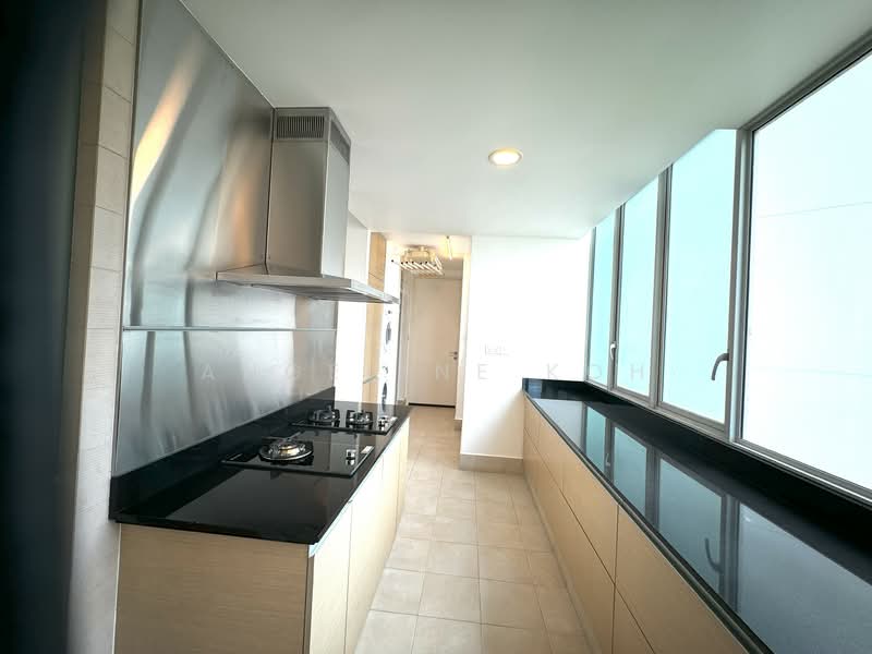 The Grange, 3 Grange Garden, 4 Bedrooms, 2,303 sqft, Condominium For Rent, by Angeline Koh, 20171360 - Wet Kitchen and Yard and Helpers Room - PropertyGuru.com.sg