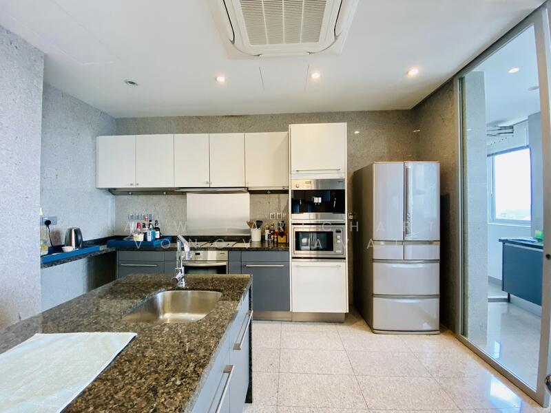 For Rent - Draycott Eight