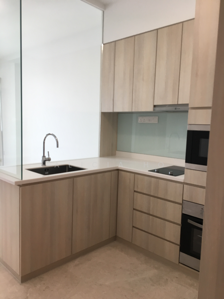 For Rent - Thomson Three