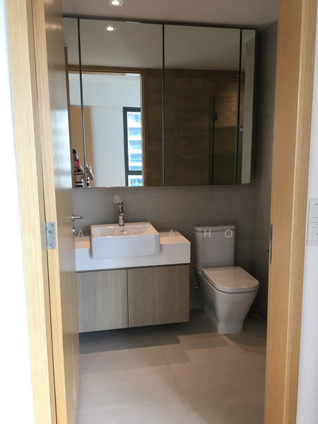 For Rent - Thomson Three