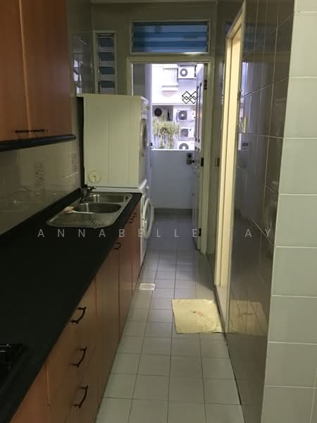Crescendo Park, 6 Jalan Tua Kong, 2 Bedrooms, 850 sqft, Condominium For Rent, by Annabelle Tay, 20178828 - KITCHEN - PropertyGuru.com.sg