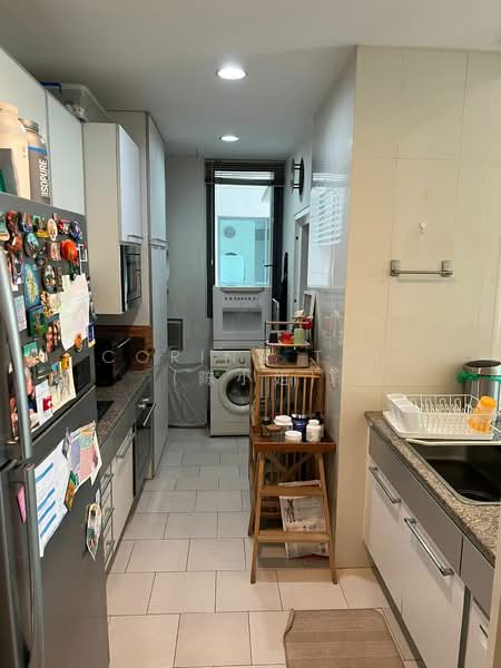 Rivergate, 99 Robertson Quay, 2 Bedrooms, 1,044 sqft, Apartment For Rent, by Corina Tan, 20180078 - PropertyGuru.com.sg