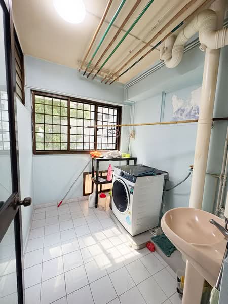 569 Hougang Street 51, 569 Hougang Street 51, 2 Bedrooms, 1,259 sqft, HDB Flat For Rent, by P. V. Ramesh Babu, 20180388 - PropertyGuru.com.sg