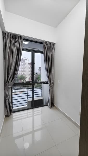 Midtown Residences, 1189 Upper Serangoon Road, 3 Bedrooms, 689 sqft, Condominium For Rent, by Edmond Pak, 20184465 - PropertyGuru.com.sg
