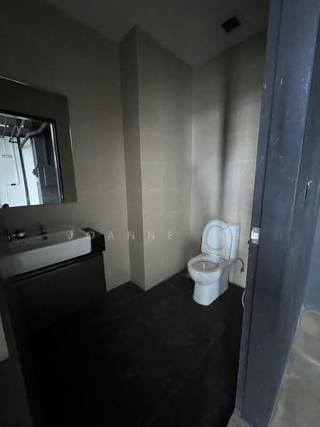 Primax, 22 New Industrial Road, Hougang / Punggol / Sengkang, 2,648 sqft, Light Industrial (B1) For Rent, by Joanne Lee, 20193566 - CommercialGuru.com.sg