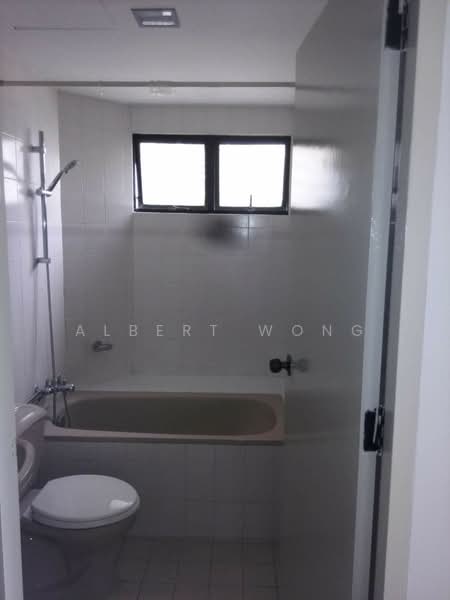Bayshore Park, 50 Bayshore Road, 2 Bedrooms, 937 sqft, Condominium For Rent, by Albert Wong, 20197764 - PropertyGuru.com.sg