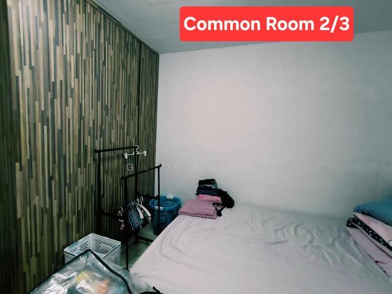 379 Clementi Avenue 5, 379 Clementi Avenue 5, Buona Vista / West Coast / Clementi New Town, 2 Bedrooms, 721 sqft, HDB Flat For Rent, by G. Rajan, 20205305 - Bedroom - PropertyGuru.com.sg