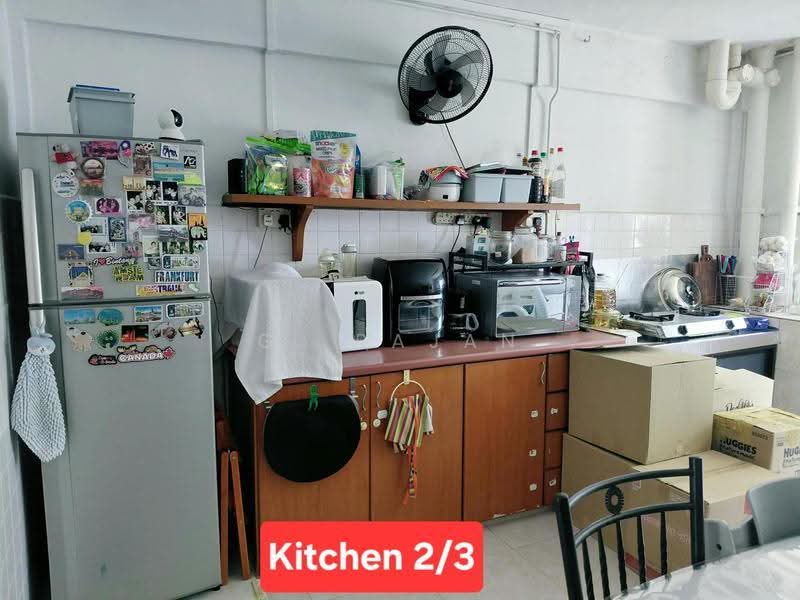 379 Clementi Avenue 5, 379 Clementi Avenue 5, Buona Vista / West Coast / Clementi New Town, 2 Bedrooms, 721 sqft, HDB Flat For Rent, by G. Rajan, 20205305 - Kitchen - PropertyGuru.com.sg