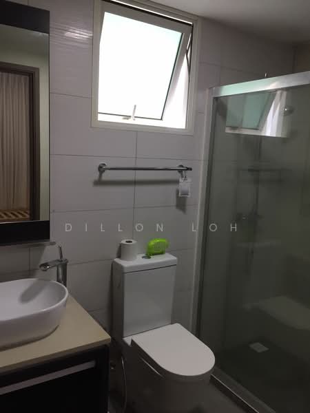 1 Canberra, 7 Canberra Drive, 3 Bedrooms, 1,043 sqft, Executive Condominium For Rent, by Dillon Loh, 20209852 - Master bathroom - PropertyGuru.com.sg