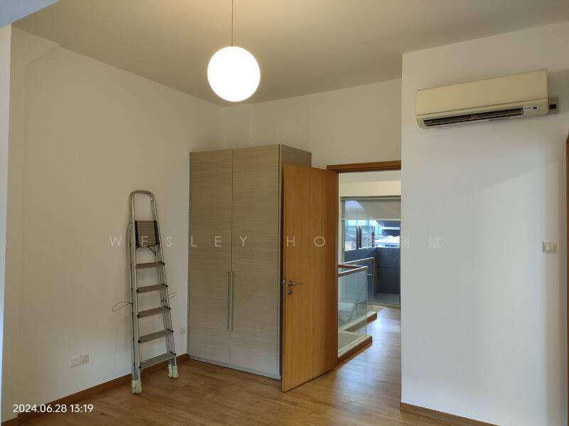 For Rent - King's 8