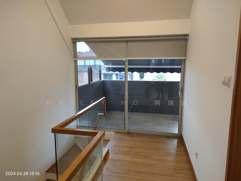 For Rent - King's 8