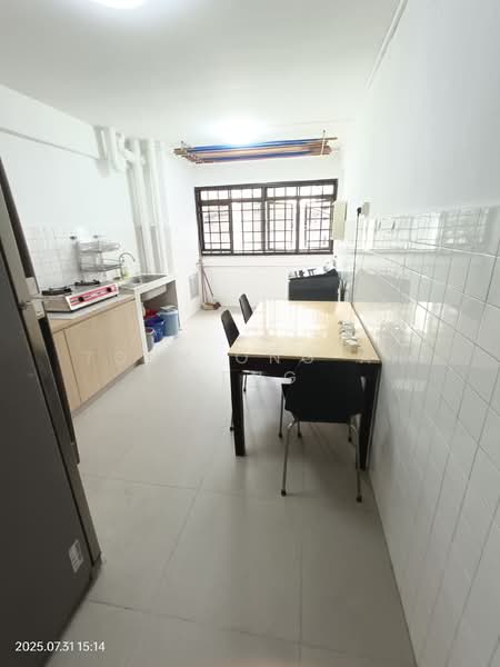 303 Jurong East Street 32, 303 Jurong East Street 32, 2 Bedrooms, 731 sqft, HDB Flat For Rent, by Tony Ong Ah Beng, 20212507 - PropertyGuru.com.sg