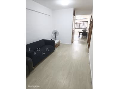 For Rent - 303 Jurong East Street 32
