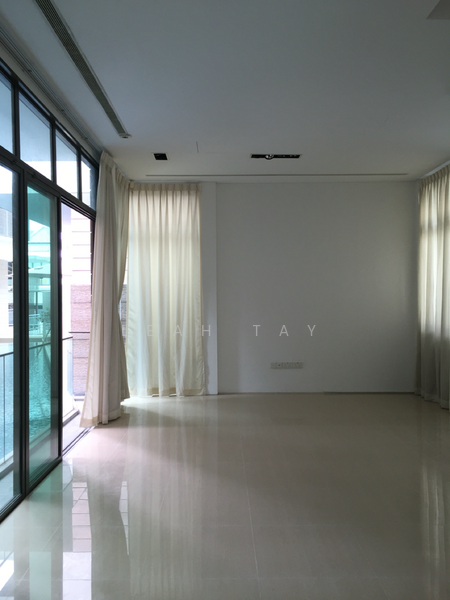 Siglap Hill 33, Siglap Hill, 5 Bedrooms, 4,000 sqft, Detached House For Rent, by Leah Tay, 20213060 - PropertyGuru.com.sg