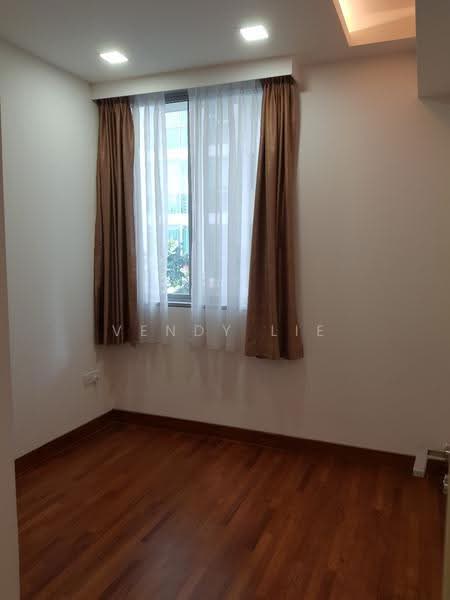 Sennett Residence, 33 Pheng Geck Avenue, Macpherson / Potong Pasir, 2 Bedrooms, 743 sqft, Condominium For Rent, by Vendy Lie, 20216063 - 2nd bedroom, spacious & bright - PropertyGuru.com.sg