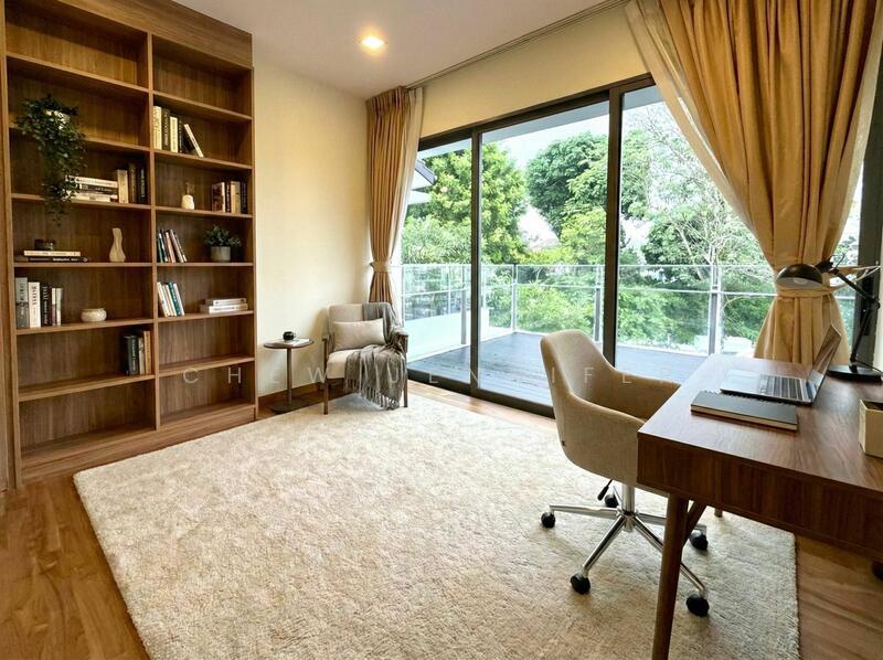 For Sale - Shamrock Villas