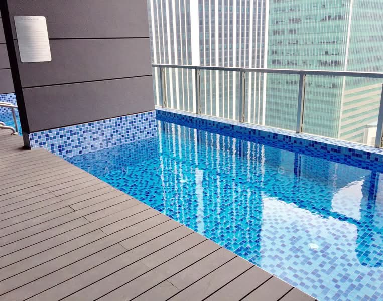 Robinson Suites, 50 Robinson Road, 2 Bedrooms, 603 sqft, Condominium For Rent, by Yam Seng Tan, 20235825 - JAcuzzi Pool - PropertyGuru.com.sg