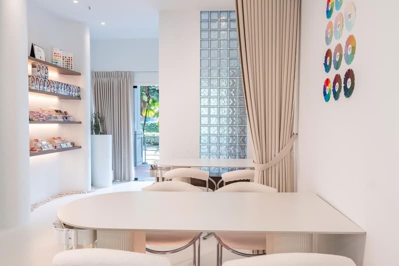 The Riverside Piazza, 11 Keng Cheow Street, 753 sqft, Shop / Shophouse For Rent, by Lee King Ling, 20235883 - CommercialGuru.com.sg
