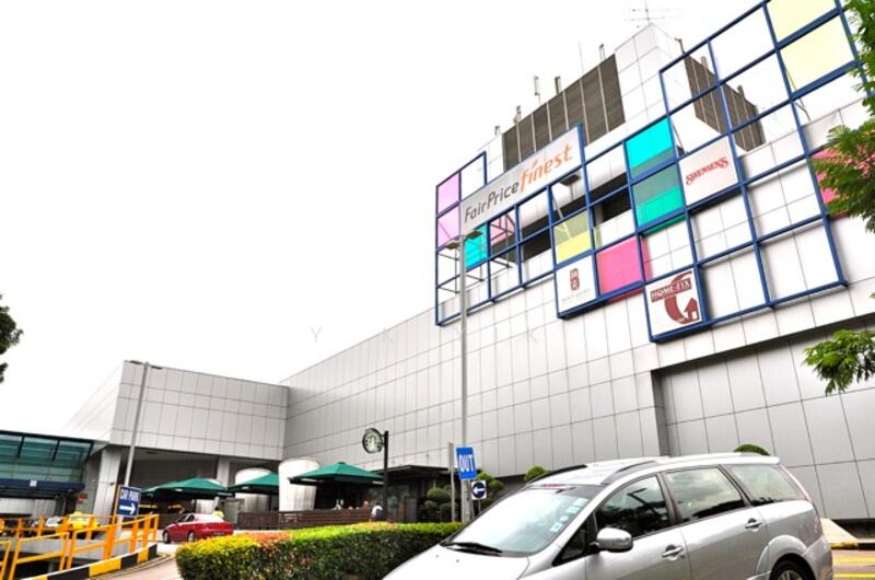 Thomson Plaza, 4 Marigold Drive, 4 Bedrooms, 3100 Sqft, Condominiums, Apartments and Executive