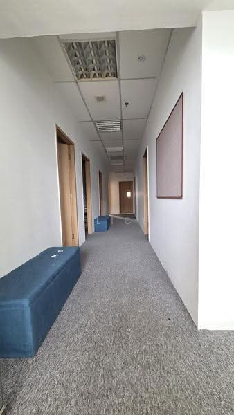 Parkway Centre, 1 Marine Parade Central, East Coast / Marine Parade, 1,356 sqft, Office For Rent, by Alice Teo, 20247624 - Corridor - CommercialGuru.com.sg