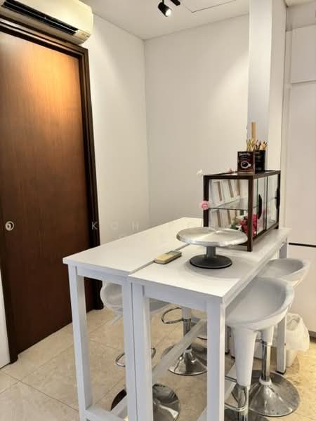 Robinson Suites, 50 Robinson Road, 1 Bedroom, 485 sqft, Condominium For Rent, by Koh Poh Chew, 20247696 - Study Corner - PropertyGuru.com.sg