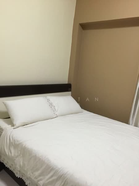 For Rent - 650 Senja Link