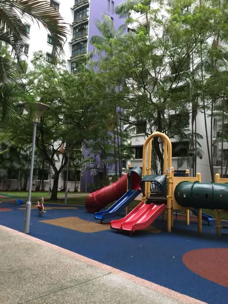 For Rent - 650 Senja Link