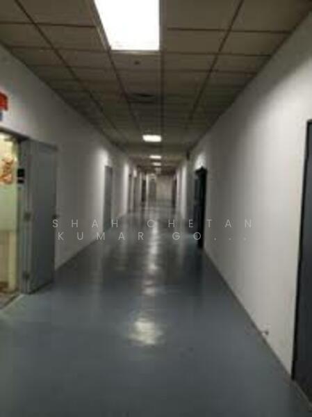 Henderson Building, 221 Henderson Road, 1,852 sqft, Light Industrial (B1) For Sale, by Chetan Shah, 20256923 - CommercialGuru.com.sg