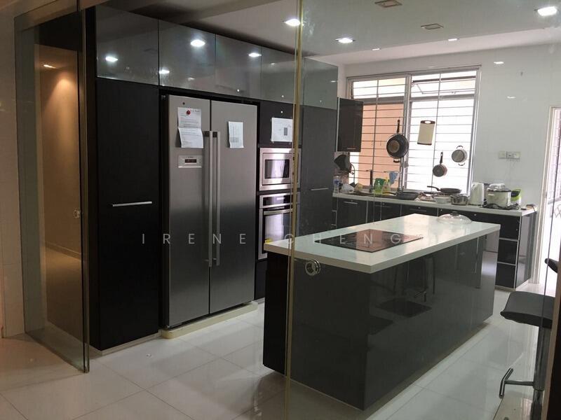 Fully equipped designer kitchen