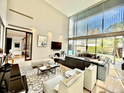 For Rent - Modern Belmont/Leedon Bungalow for Rent!