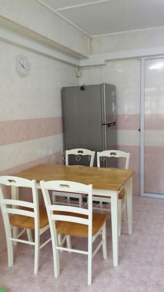 BLK 374 TAMPINES ST 34, Tampines Street 34, 4 Bedrooms, 1,323 sqft, HDB Flat For Rent, by Tan Siew Foong, 20276297 - PropertyGuru.com.sg