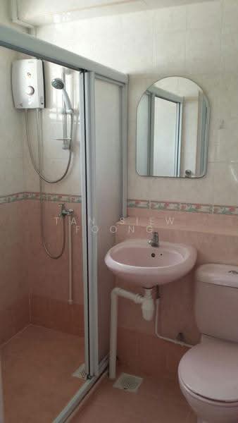 BLK 374 TAMPINES ST 34, Tampines Street 34, 4 Bedrooms, 1,323 sqft, HDB Flat For Rent, by Tan Siew Foong, 20276297 - PropertyGuru.com.sg