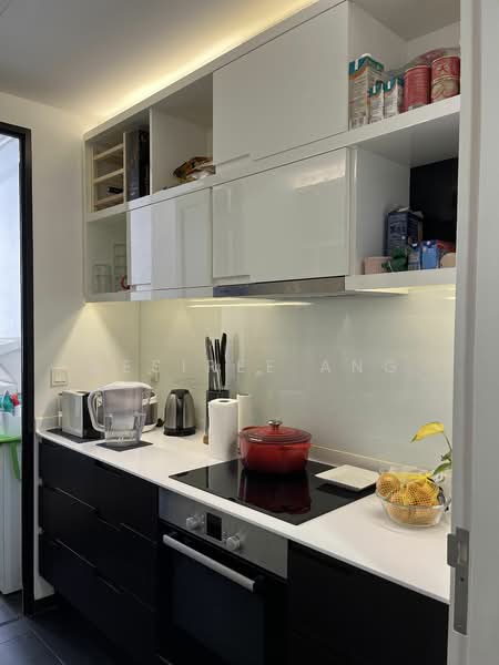 Village @ Pasir Panjang, 463 Pasir Panjang Road, 3 Bedrooms, 1,098 sqft, Condominium For Rent, by Desiree Ang, 20278053 - PropertyGuru.com.sg