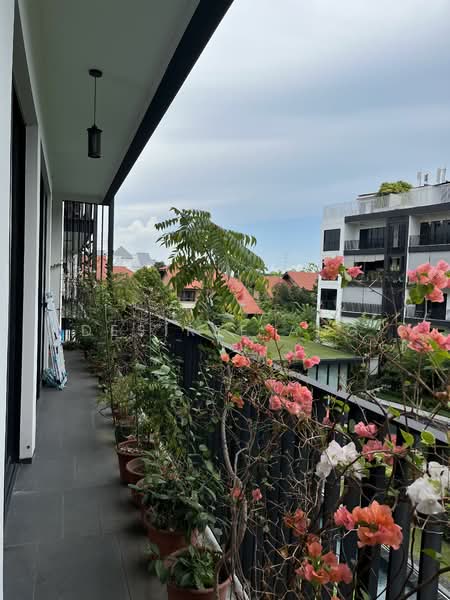 Village @ Pasir Panjang, 463 Pasir Panjang Road, 3 Bedrooms, 1,098 sqft, Condominium For Rent, by Desiree Ang, 20278053 - PropertyGuru.com.sg