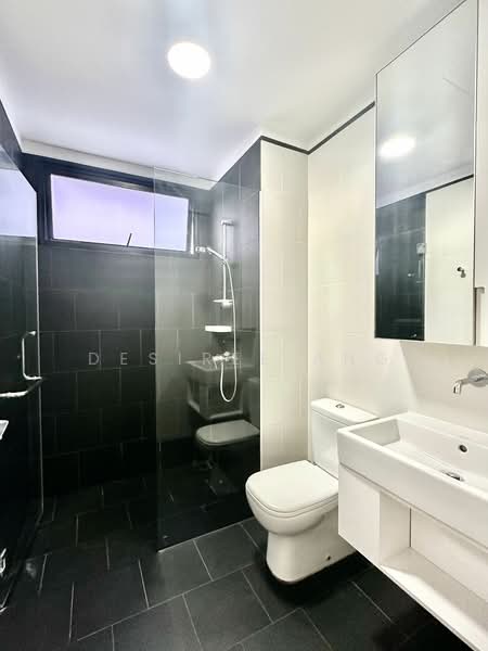 Village @ Pasir Panjang, 463 Pasir Panjang Road, 3 Bedrooms, 1,098 sqft, Condominium For Rent, by Desiree Ang, 20278053 - PropertyGuru.com.sg