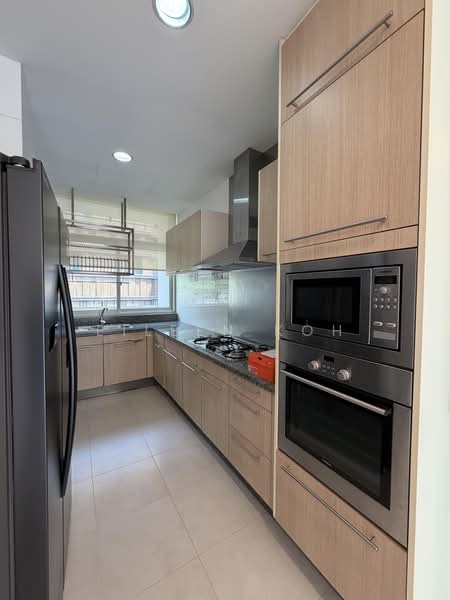 The Botanic on Lloyd, 23 Lloyd Road, 3 Bedrooms, 1,819 sqft, Condominium For Rent, by Eileen Koh, 20279357 - PropertyGuru.com.sg