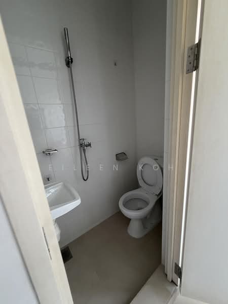 The Botanic on Lloyd, 23 Lloyd Road, 3 Bedrooms, 1,819 sqft, Condominium For Rent, by Eileen Koh, 20279357 - PropertyGuru.com.sg