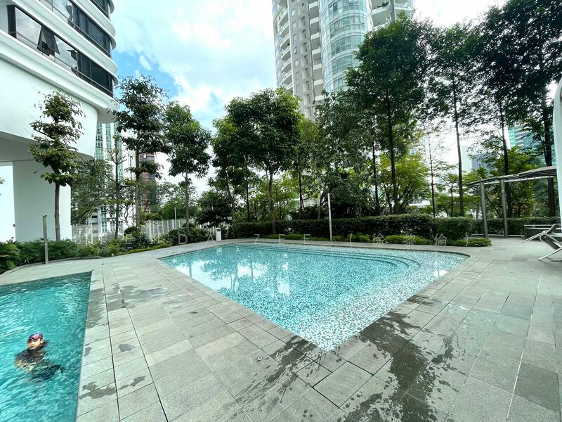 Trilight Condominium For Sale at S$ 14,800,000 | PropertyGuru Singapore - 4-bedroom Penthouse @ Trilight, S'pore