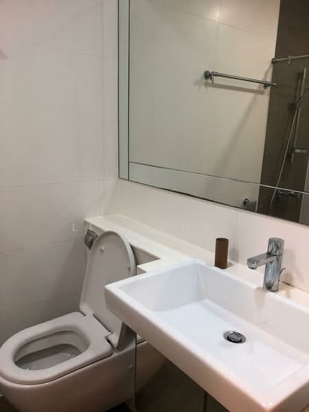 Shelford Suites, 16 Shelford Road, 3 Bedrooms, 1,442 sqft, Apartment For Rent, by Ling Chua, 20294553 - PropertyGuru.com.sg