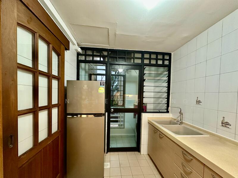 For Rent - Park East