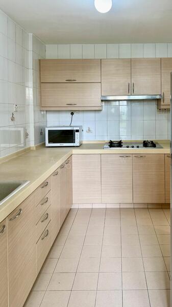 For Rent - Park East