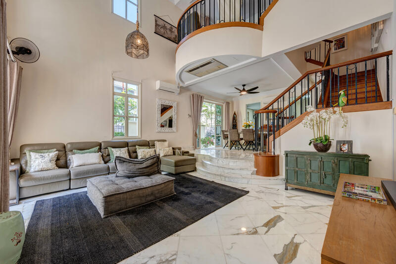 For Rent - Holland Grove View