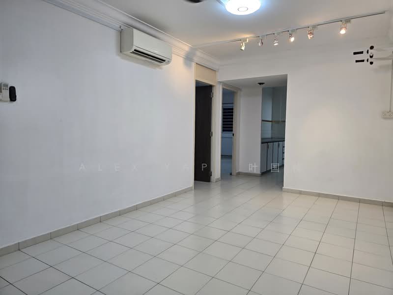 861 Yishun Avenue 4, 861 Yishun Avenue 4, 2 Bedrooms, 797 sqft, HDB Flat For Rent, by Alex Yap  叶国祯, 20296200 - PropertyGuru.com.sg