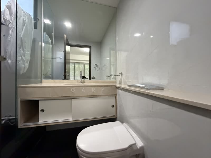 Watermark Robertson Quay, 1 Rodyk Street, 2 Bedrooms, 937 sqft, Apartment For Rent, by Gary Go, 20300528 - PropertyGuru.com.sg